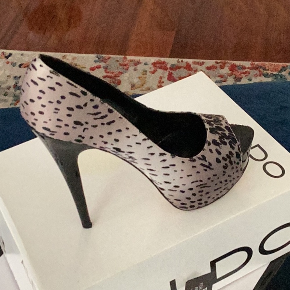 Aldo Black and Cream Peep Toe Heels